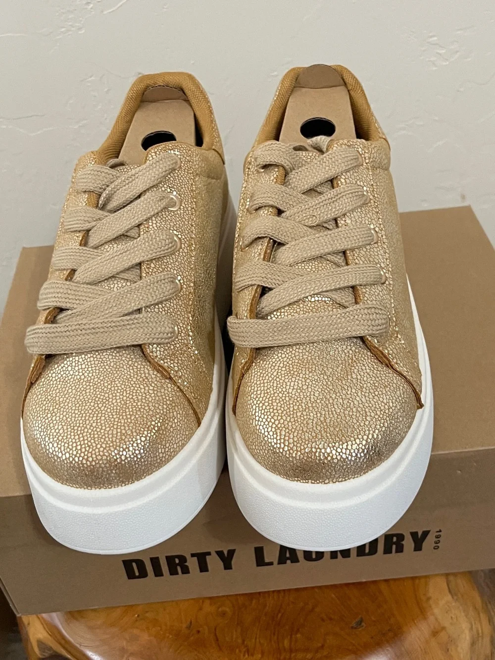 Dirty Laundry Record Metallic Champagne Gold Platform Sneakers NWB size 9